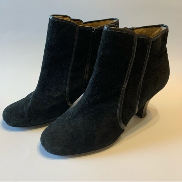 Sofft Black Suede Side Zipper Ankle Boots - Picture 1 of 11